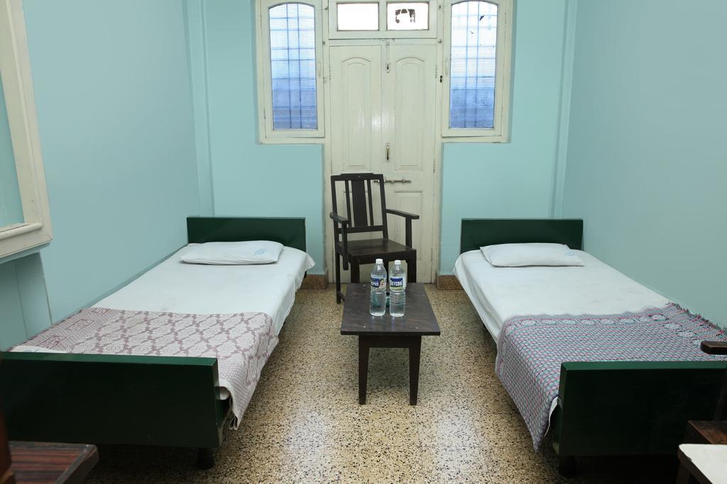 Solanki Guest House Kolhápur Kültér fotó