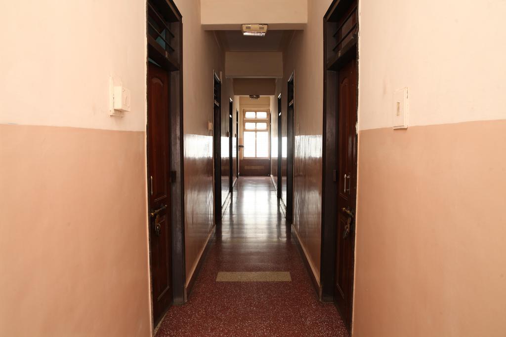 Solanki Guest House Kolhápur Kültér fotó